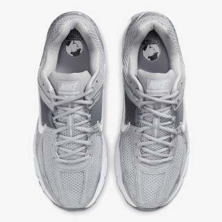 NIKE NIKE ZOOM VOMERO 5 MET 