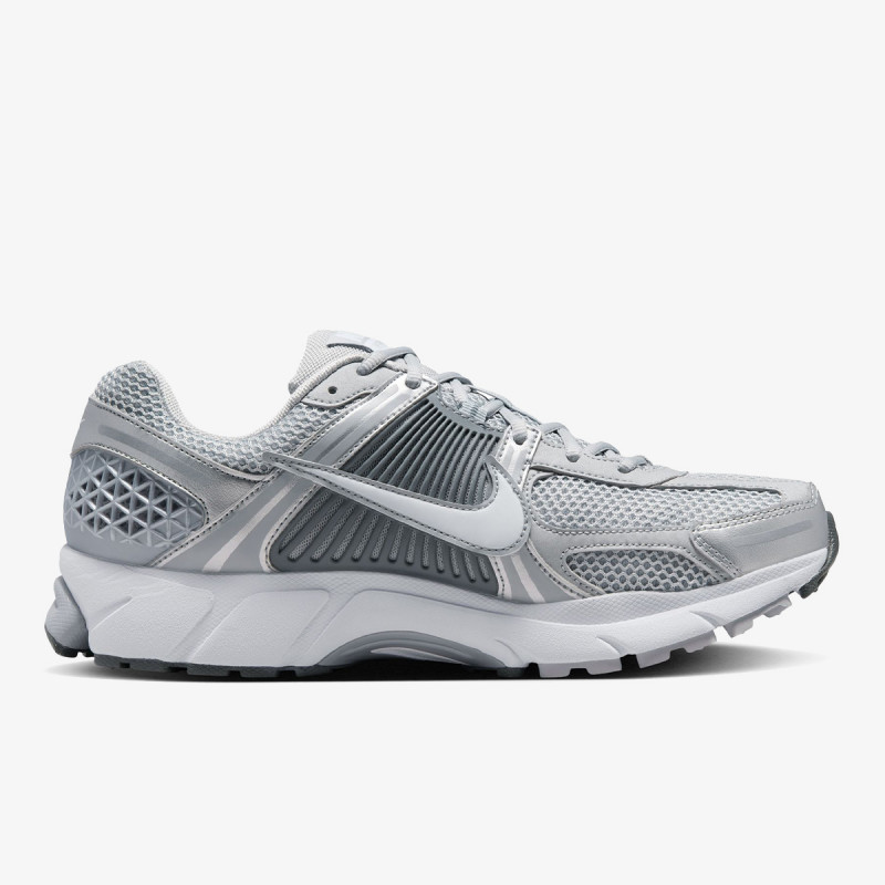 NIKE NIKE ZOOM VOMERO 5 MET 