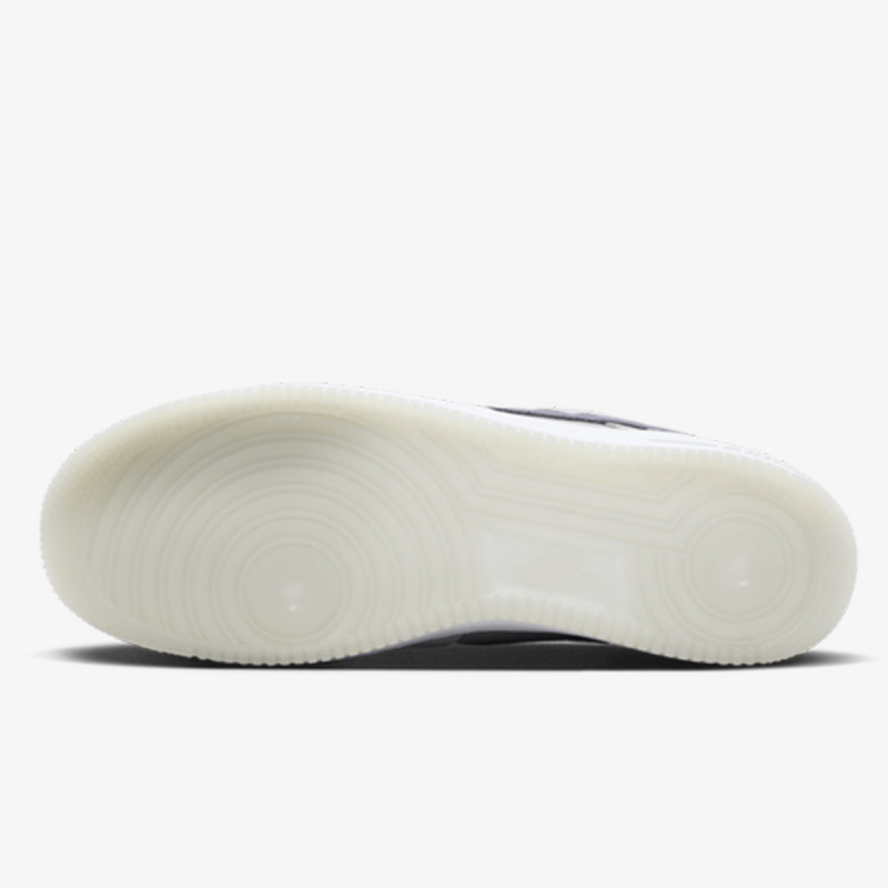 NIKE AIR FORCE 1 '07 LV8 ESS+ 