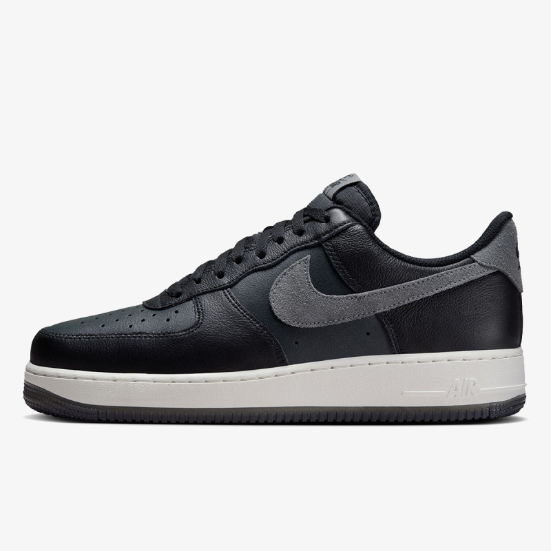 NIKE Air Force 1 '07 LV8 2 