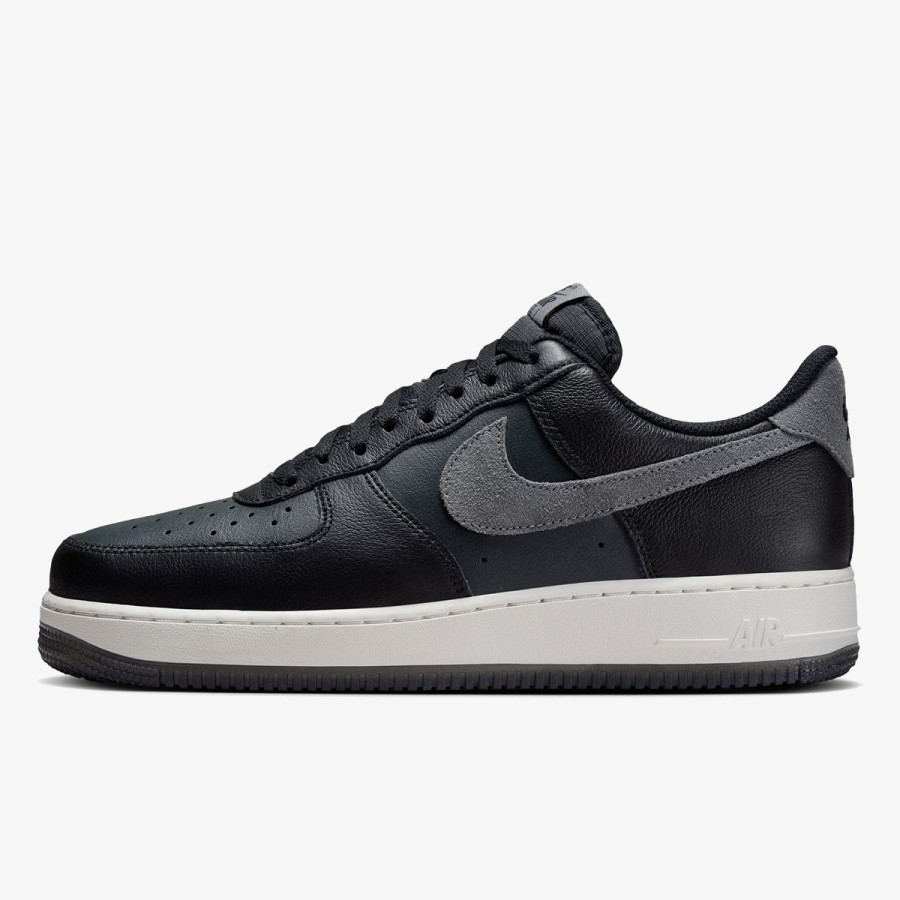 NIKE Air Force 1 '07 LV8 2 