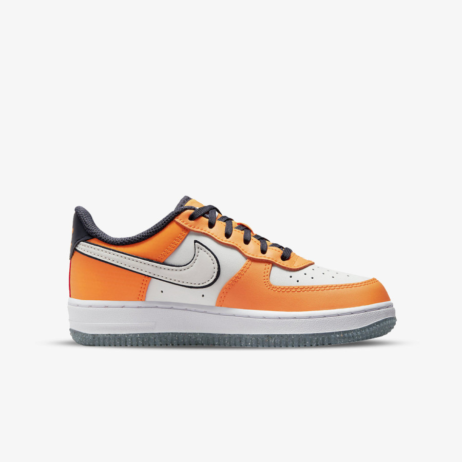 NIKE Air Force 1 SE 