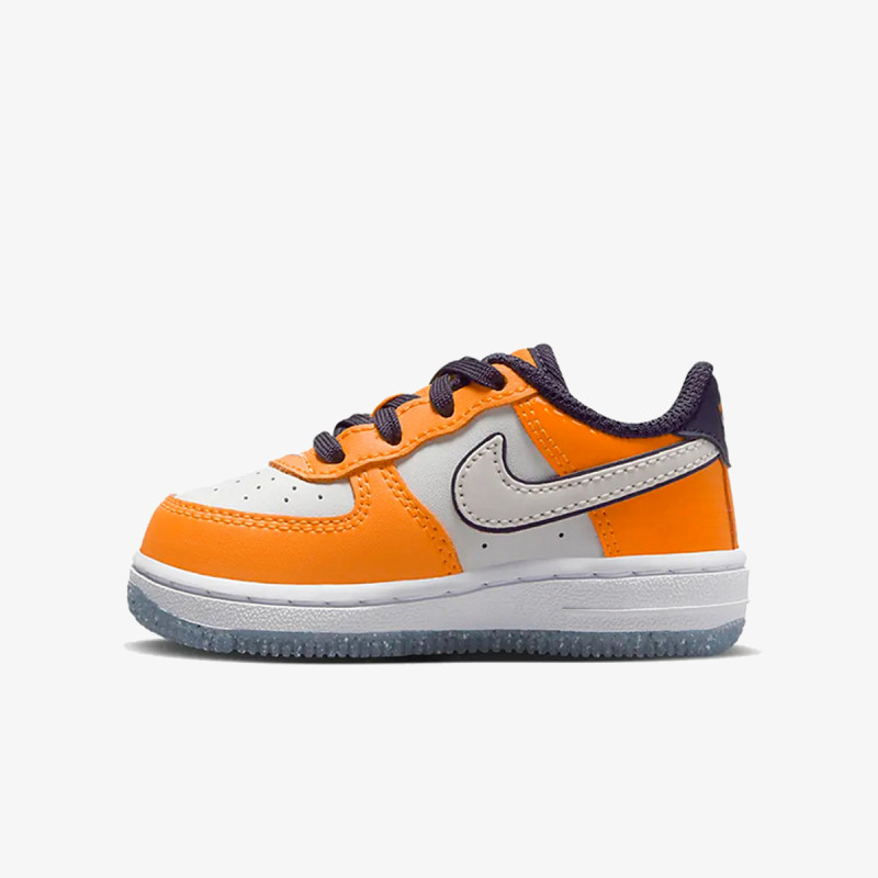 NIKE Air Force 1 SE