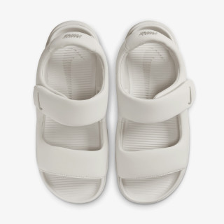 NIKE Calm 