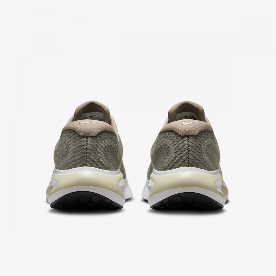 NIKE Journey Run 