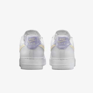 NIKE Air Force 1 07 