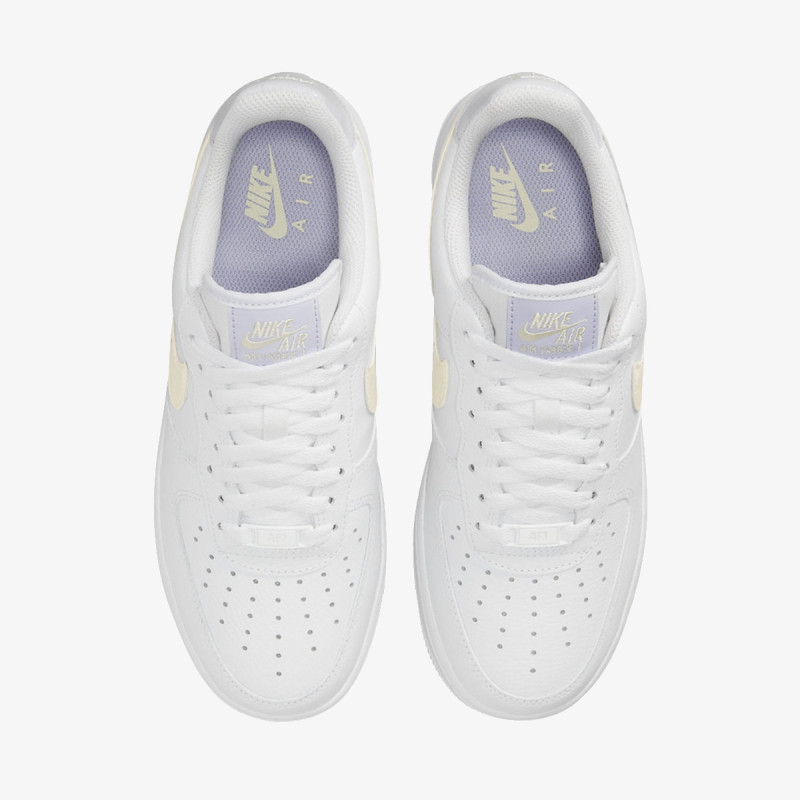 NIKE Air Force 1 07 