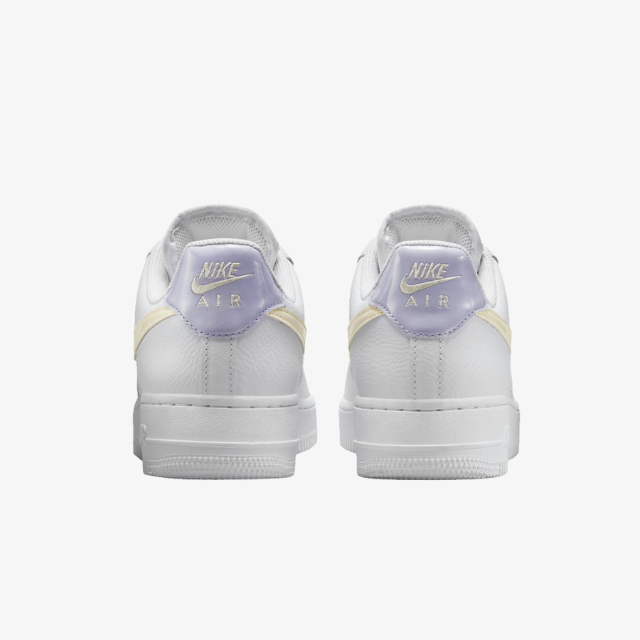 NIKE Air Force 1 07 