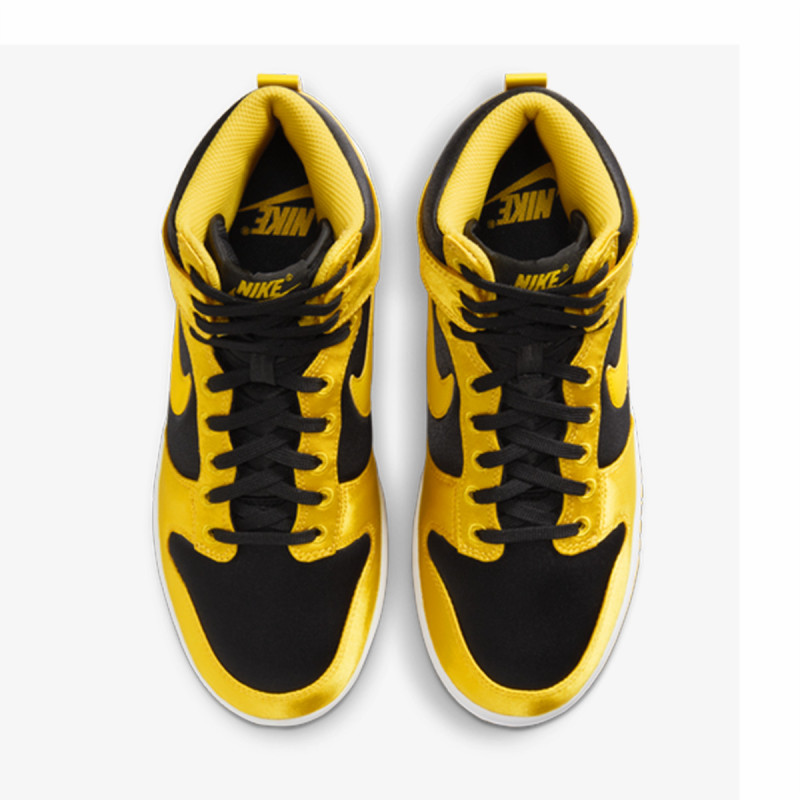 NIKE W NIKE DUNK HIGH ESS TWIST 