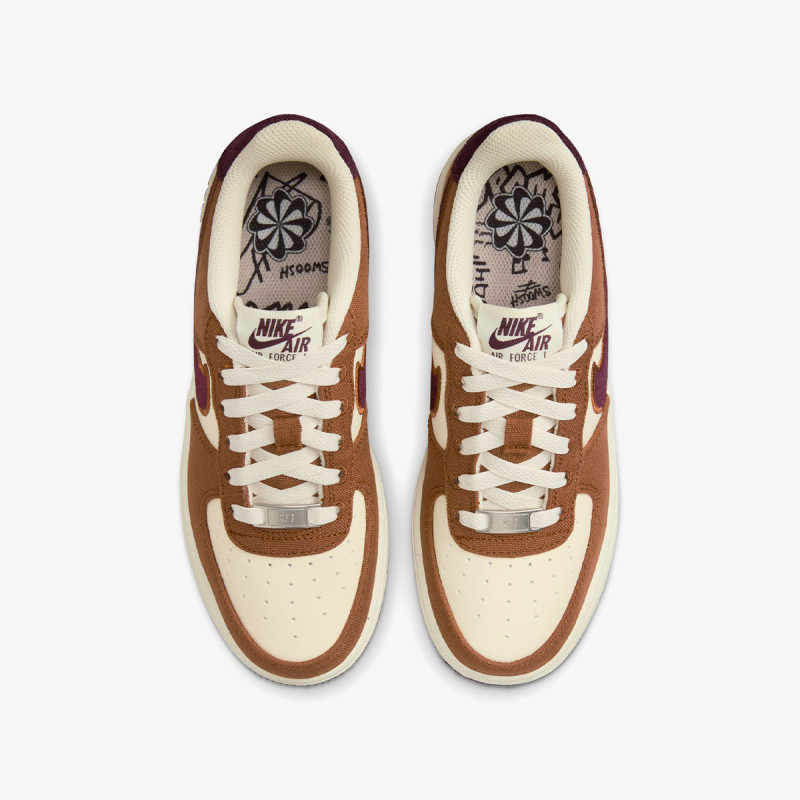 NIKE Air Force 1 LV8 3 