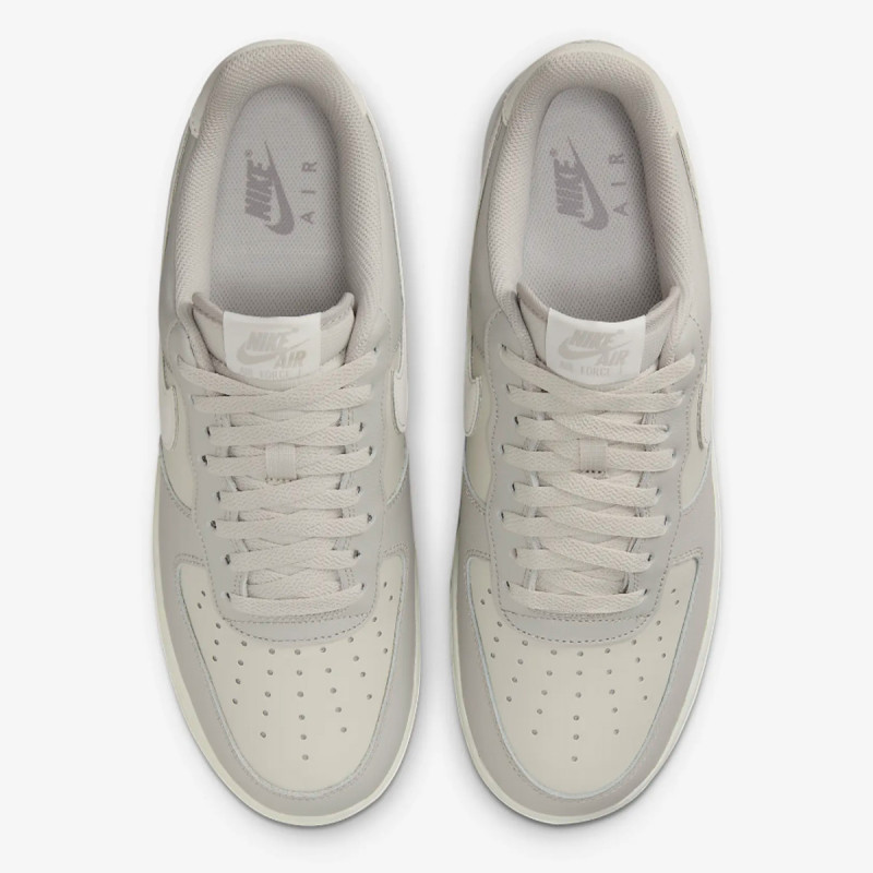 NIKE AIR FORCE 1 '07 LV8 