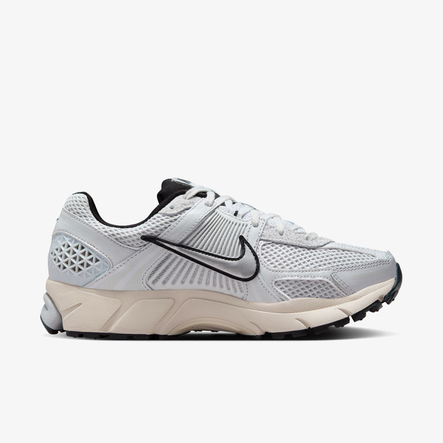 NIKE Zoom Vomero 5 C.O.R. 