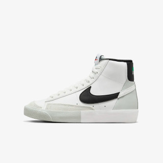 NIKE BLAZER MID '77 SE BG 