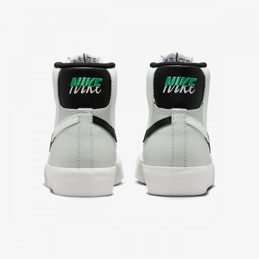NIKE BLAZER MID '77 SE BG 