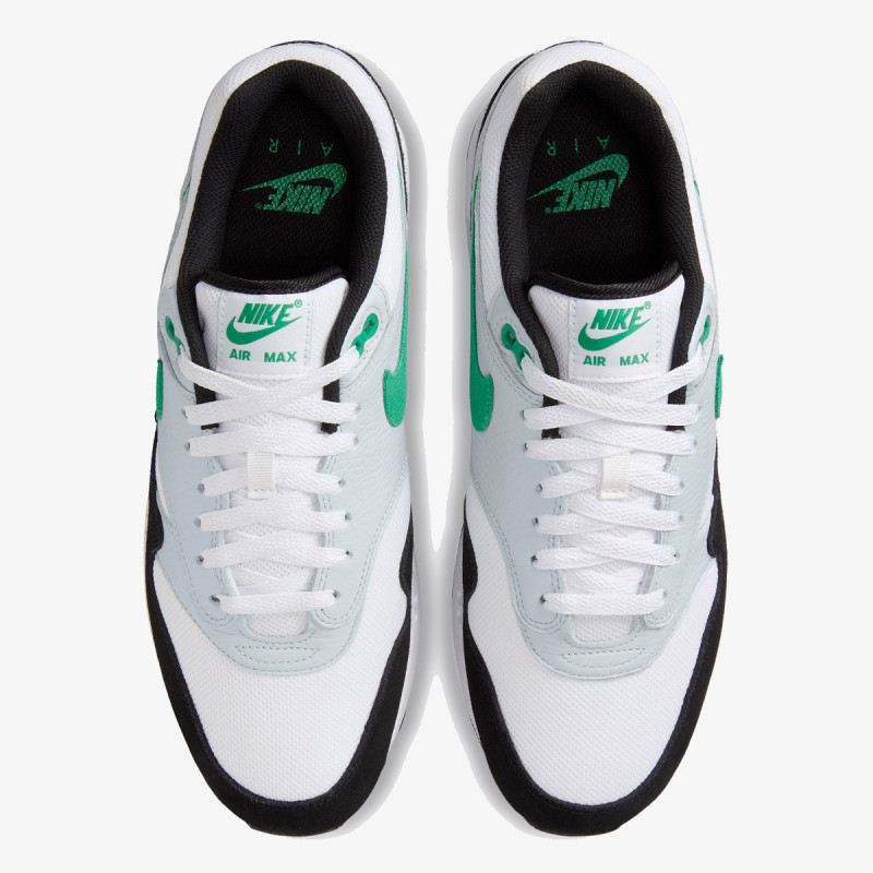 NIKE Air Max 1 