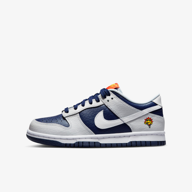 NIKE DUNK LOW BG BTS 