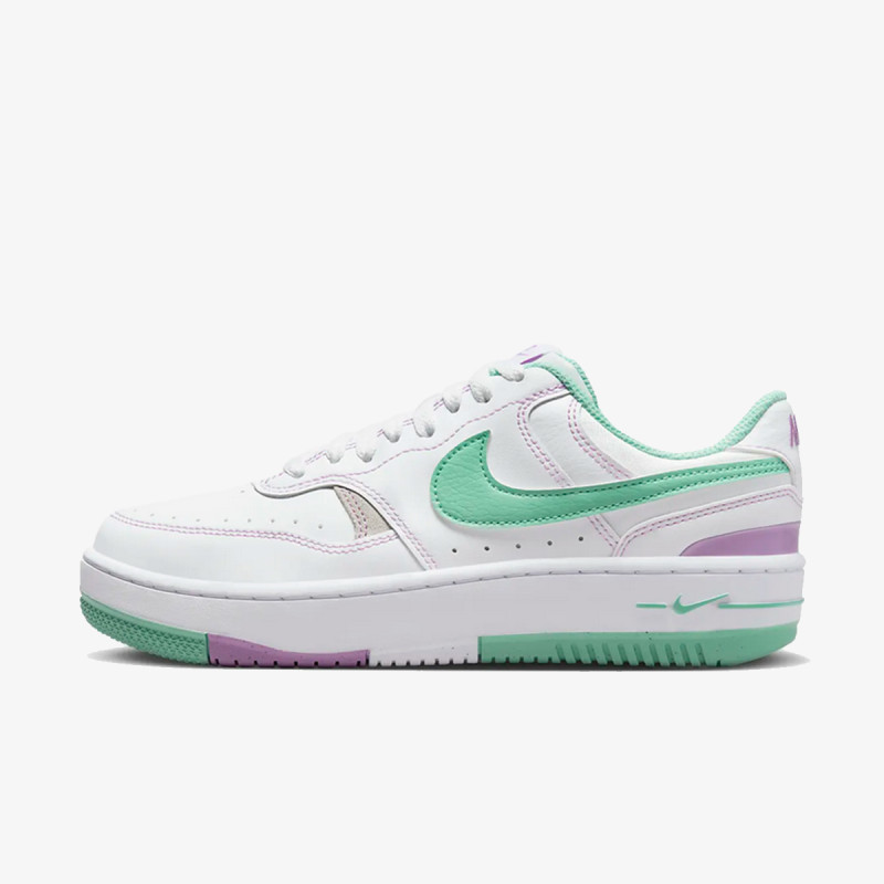 NIKE GAMMA FORCE AT 