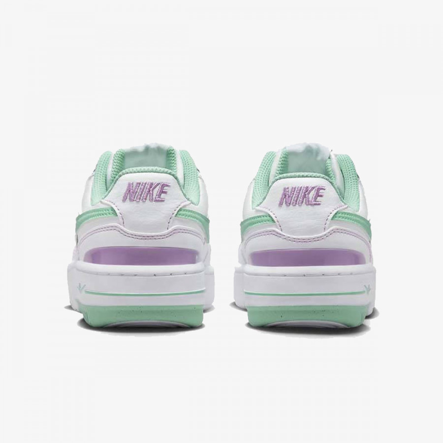 NIKE GAMMA FORCE AT 