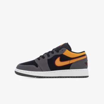 NIKE Air Jordan 1 Low SE 