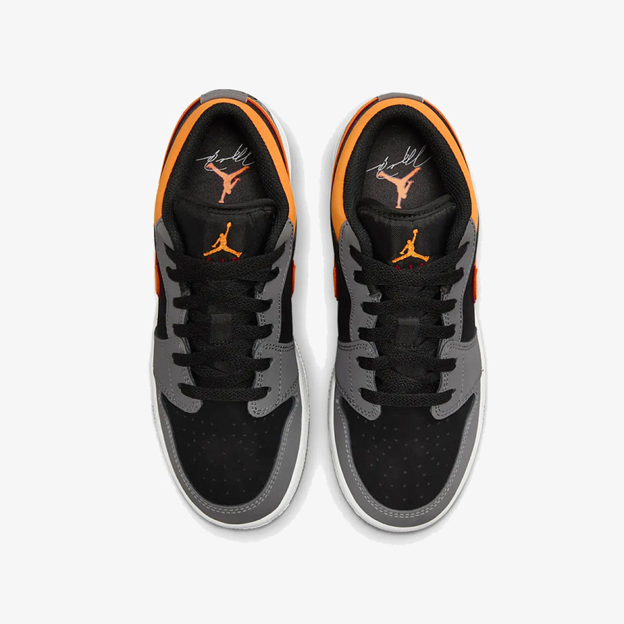 NIKE Air Jordan 1 Low SE 