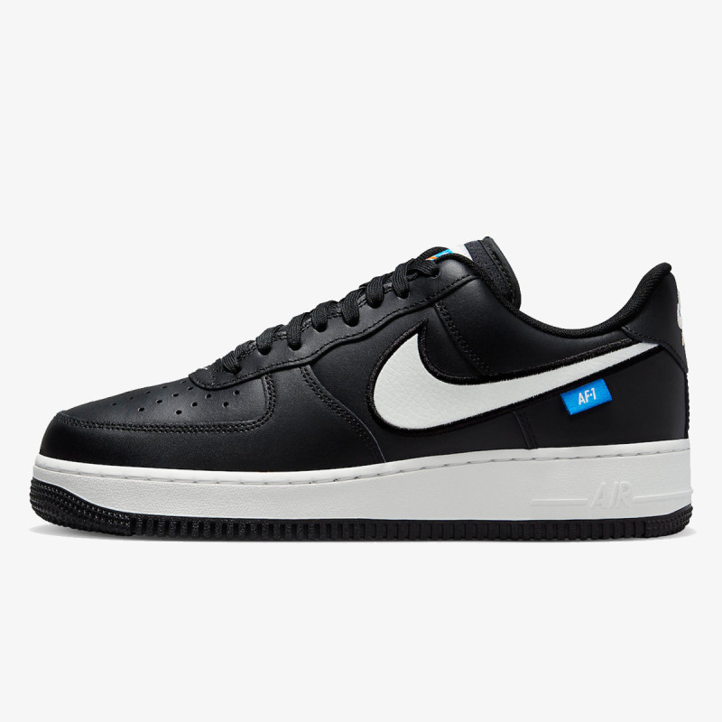 NIKE AIR FORCE 1 07 