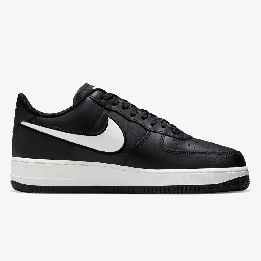 NIKE AIR FORCE 1 07 