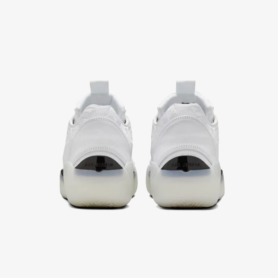 NIKE AIR JORDAN XXXIX 
