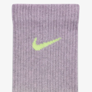 NIKE Everyday Plus 