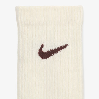 NIKE Everyday Plus 