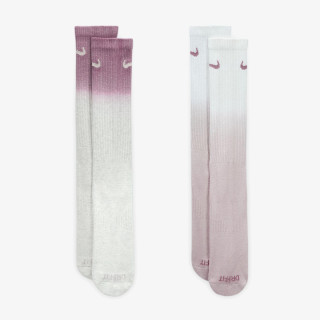 NIKE Everyday Plus 