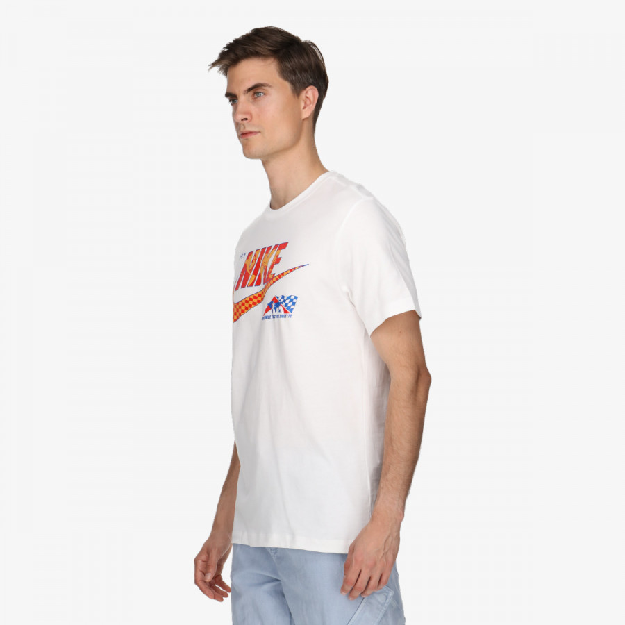 NIKE U NSW TEE SOLE RALLY FTRA 