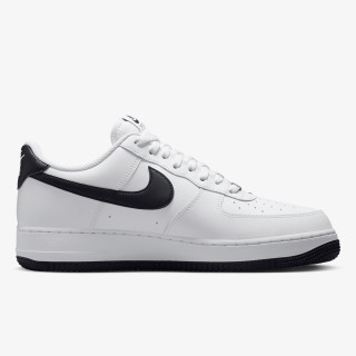 NIKE Air Force 1 '07 
