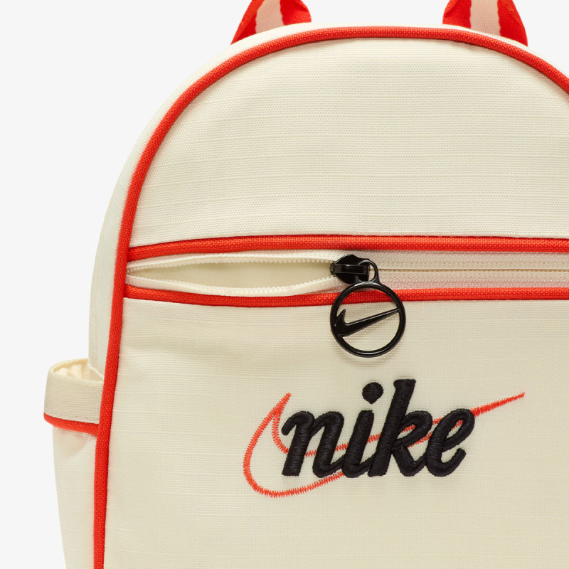 NIKE Sportswear Futura 365 
