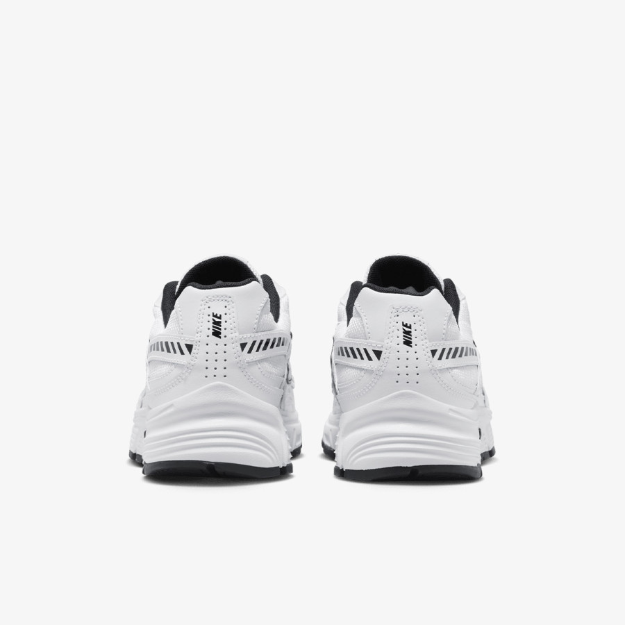 NIKE Initiator 