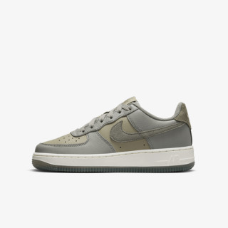 NIKE AIR FORCE 1 LV8 4 BG 