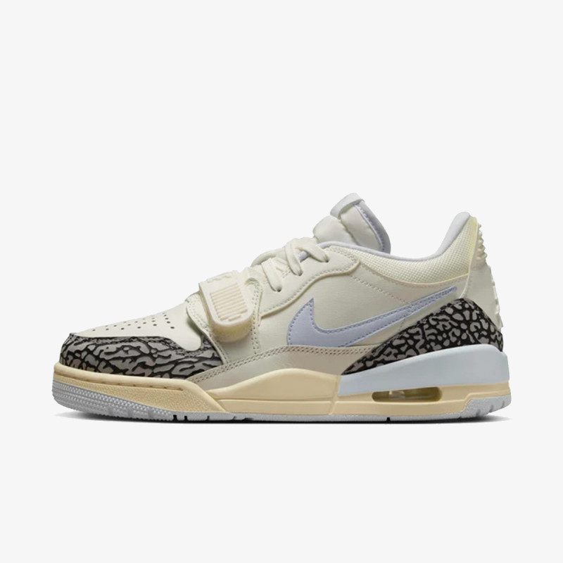 NIKE WMNS AIR JORDAN LEGACY 312 LOW 