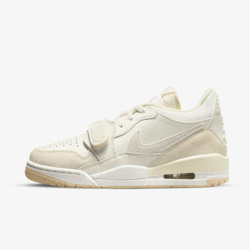 NIKE Air Jordan Legacy 312 