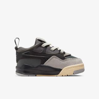 NIKE Air Jordan 4 RM 