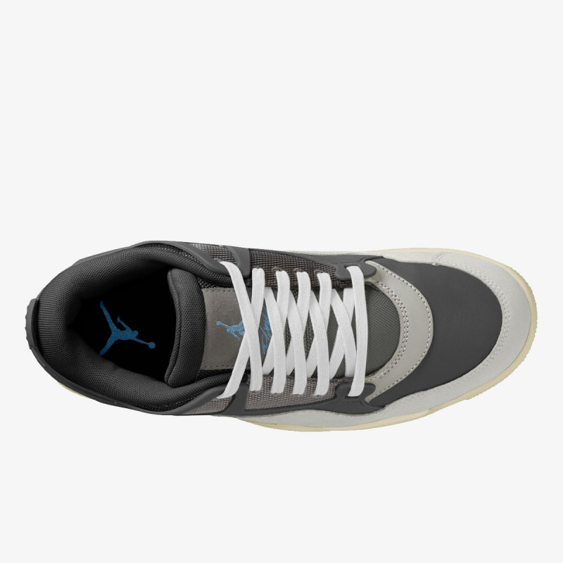 NIKE Air Jordan 4 RM 