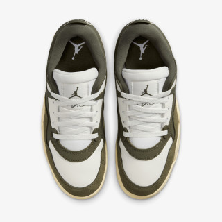 NIKE Air Jordan 4 RM 