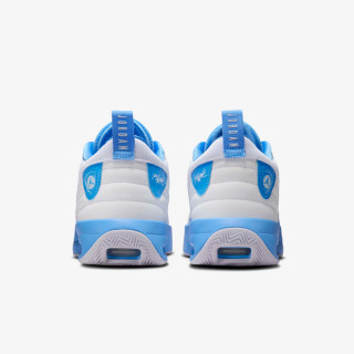 NIKE WMNS JORDAN MAX AURA 6 