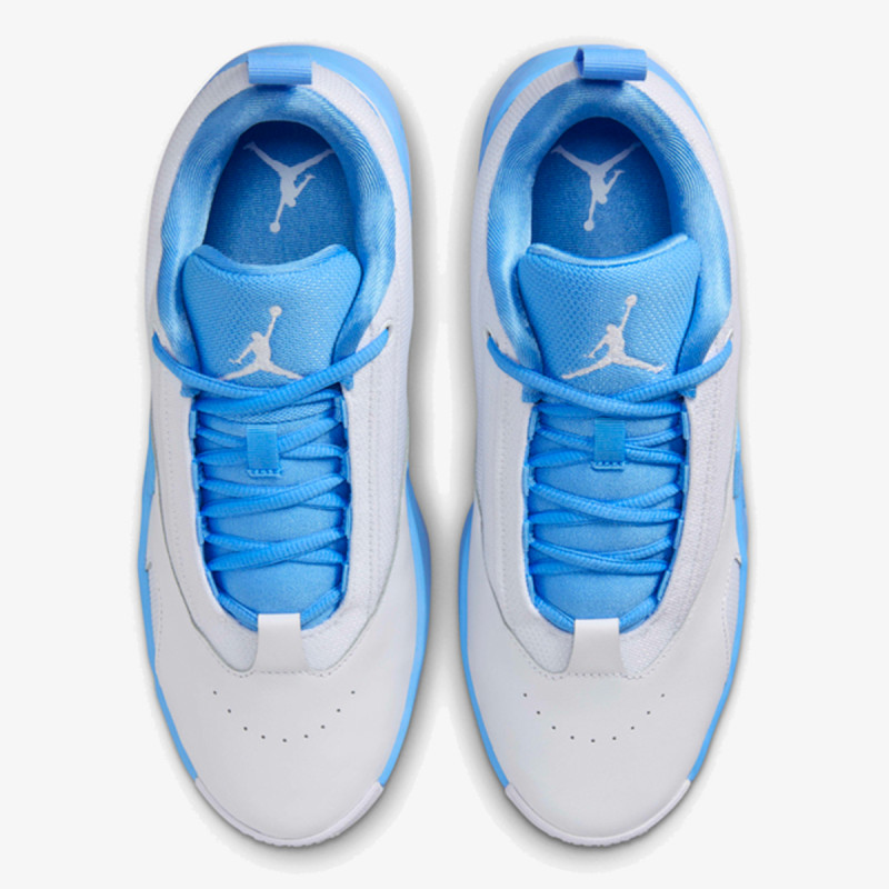 NIKE WMNS JORDAN MAX AURA 6 