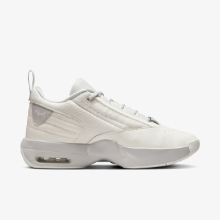 NIKE Jordan Max Aura 6 