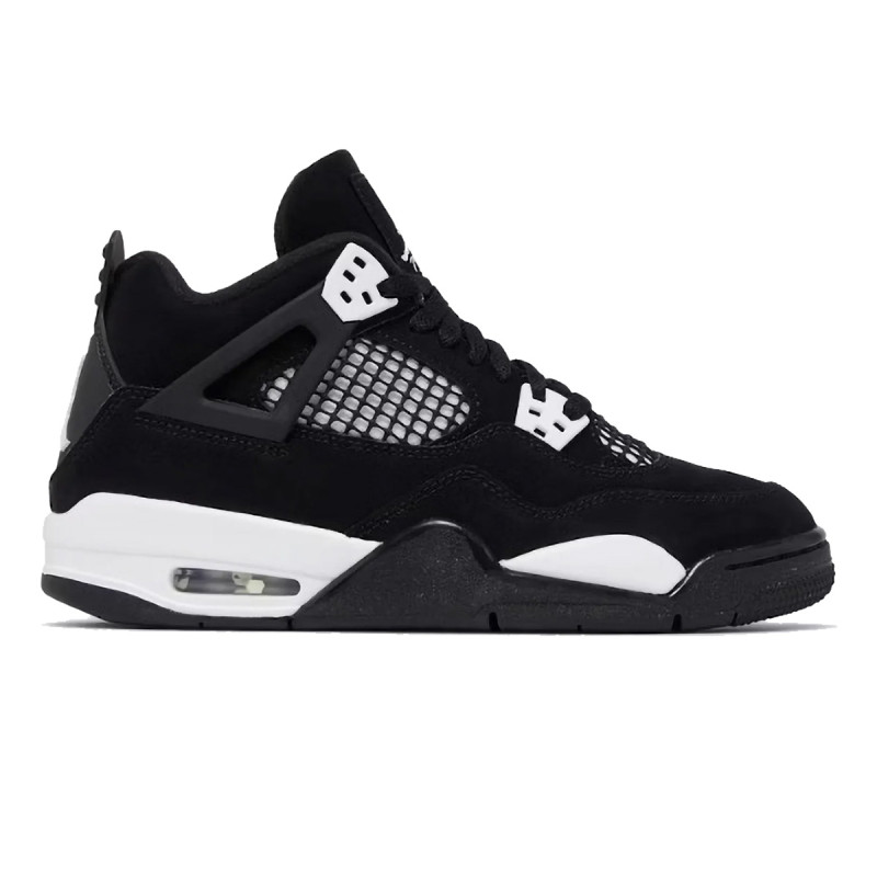 NIKE Air Jordan 4 Retro 