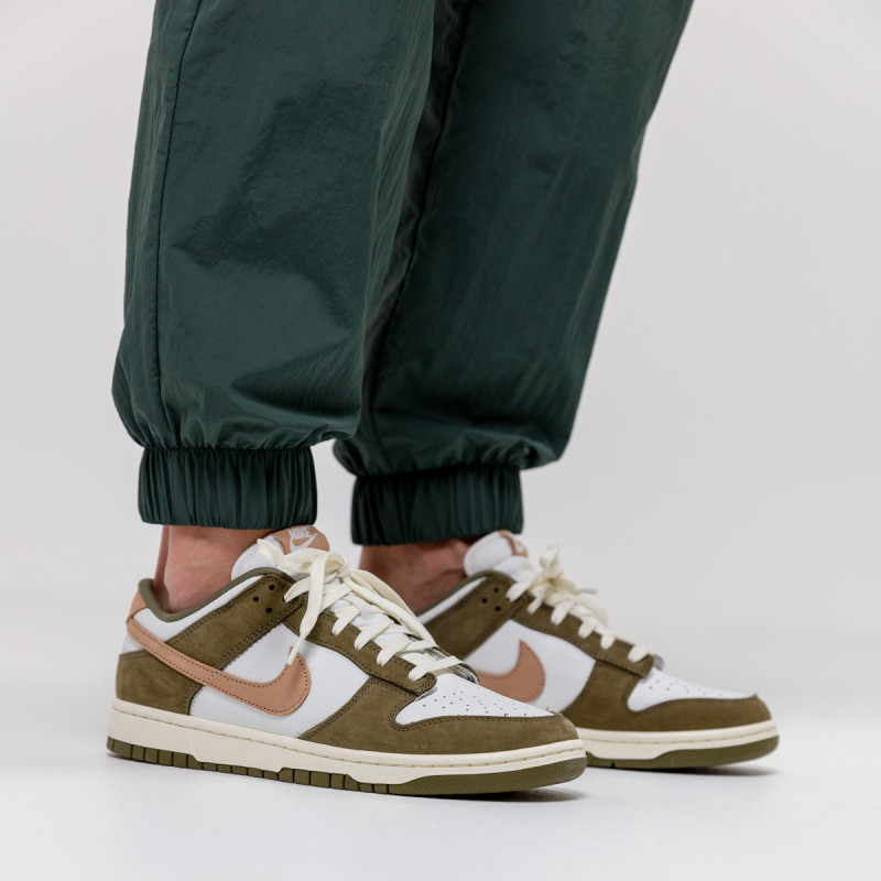 NIKE NIKE DUNK LOW RETRO PRM 