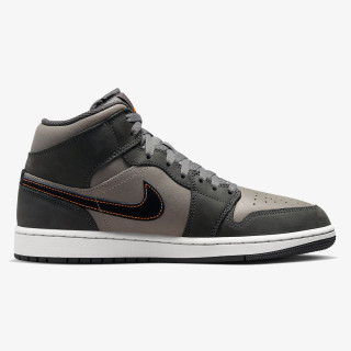 NIKE AIR JORDAN 1 MID SE FP 