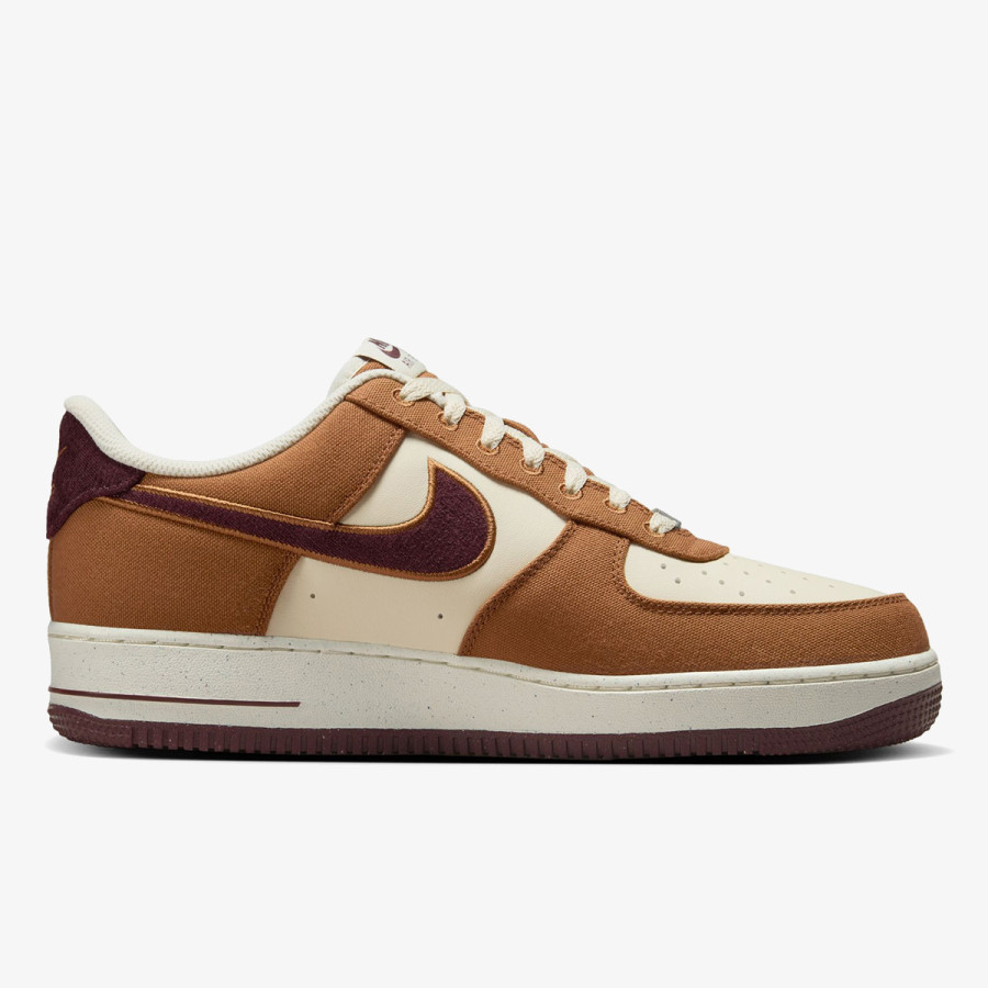 NIKE Air Force 1 '07 LV8 