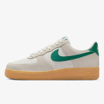 NIKE Air Force 1 '07 