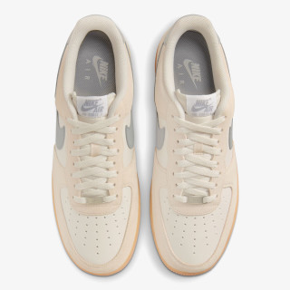 NIKE Air Force 1 '07 