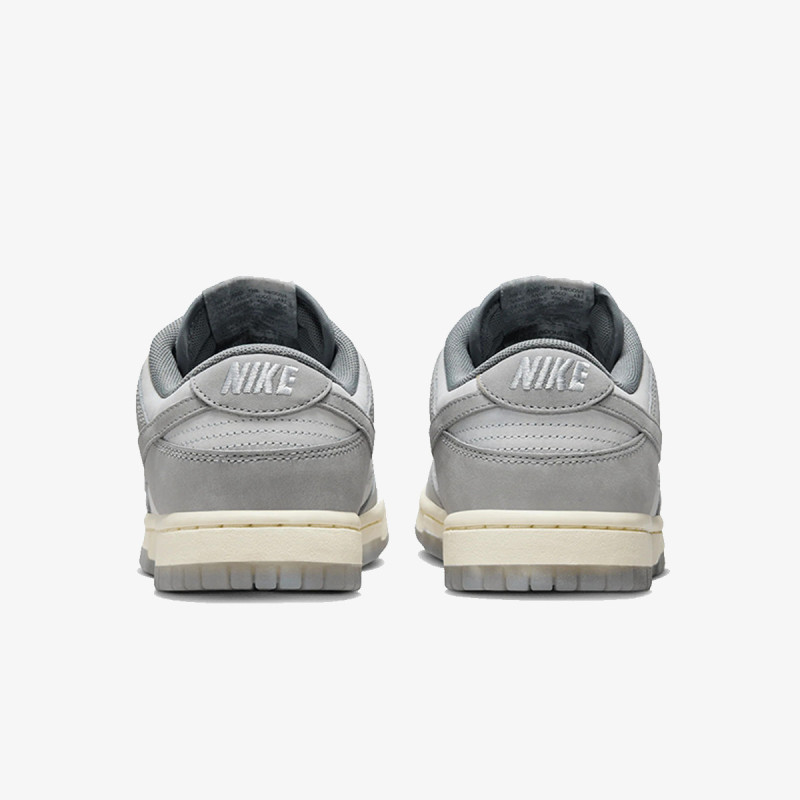 NIKE WMNS NIKE DUNK LOW NBH 